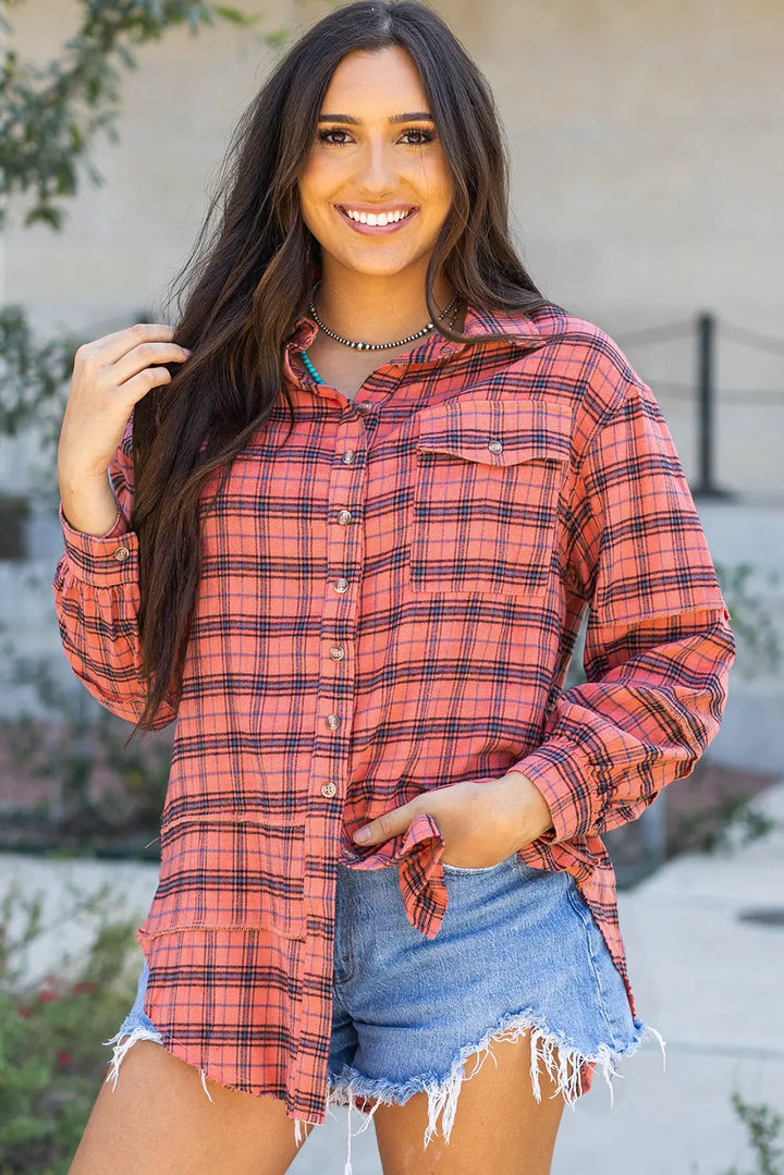 Chemise rouge à carreaux, manches longues, fente latérale, ourlet en détresse Perfectelena