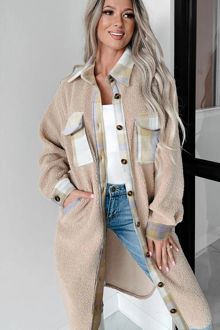 Manteau long sherpa boutonné à col patchwork et carreaux gris fumée Perfectelena