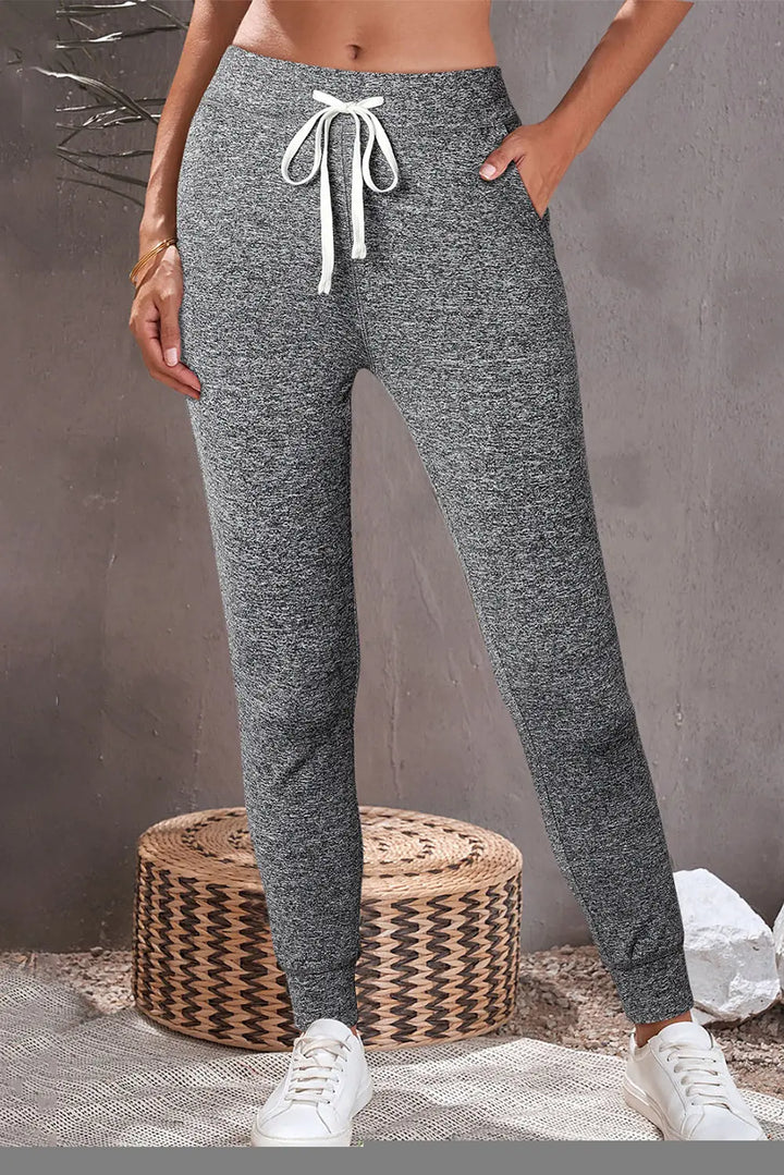 Pantalon de jogging gris avec poches à la taille et cordon de serrage Perfectelena