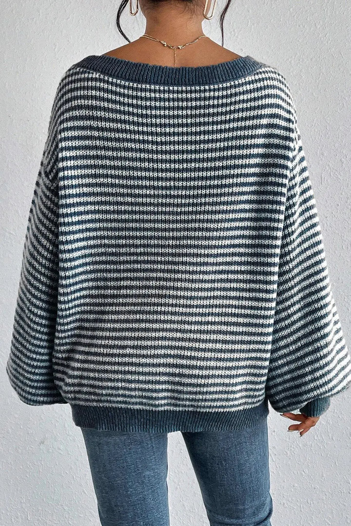 Pull douillet à manches lanternes et épaules tombantes à rayures bleu voile Perfectelena